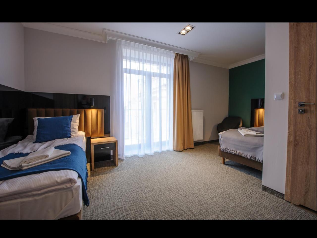 Akacja Medical Resort Цехоцинек Екстериор снимка
