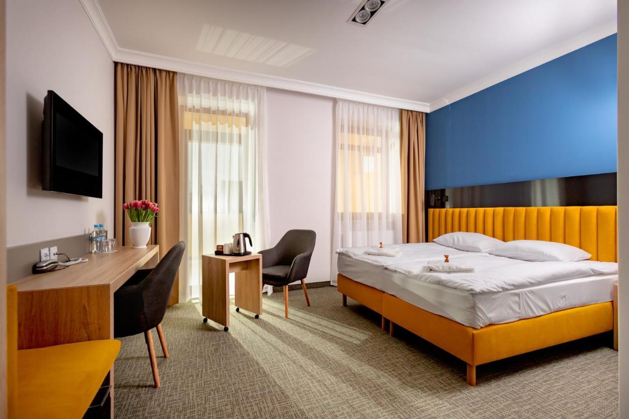 Akacja Medical Resort Цехоцинек Екстериор снимка