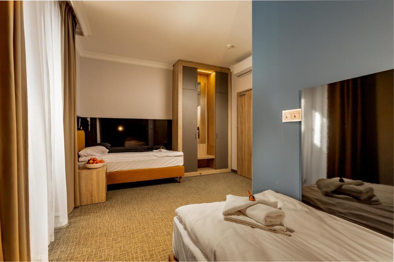 Akacja Medical Resort Цехоцинек Екстериор снимка